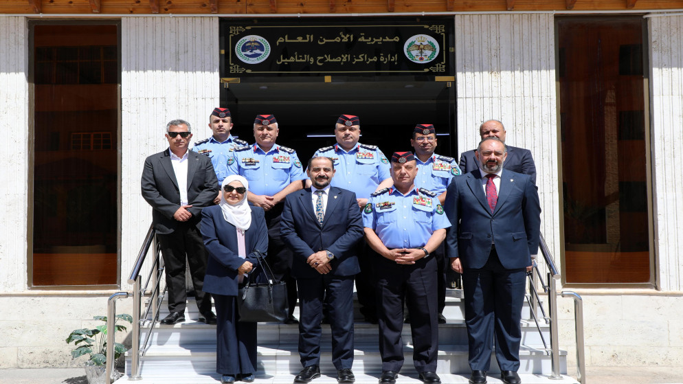 الأمن العام يطلق خدمة إلكترونية لتنظيم زيارات المحامين لنزلاء مراكز الإصلاح