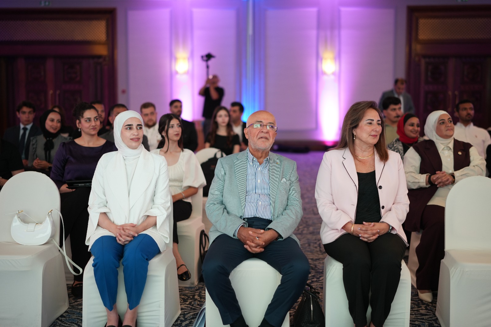 فرديدريش ناومان و شركاء الأردن يطلقان محاكاة ناومان للعمل البرلماني