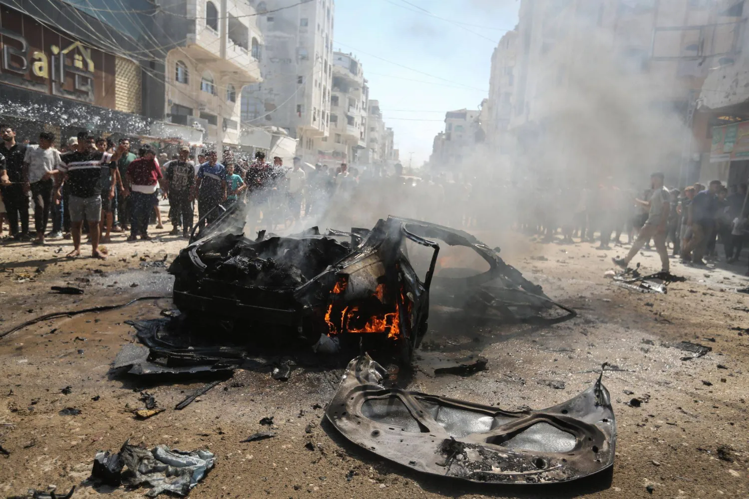 غارات إسرائيلية على غزة تقتل 4 فلسطينيين بينهم 3 أطفال