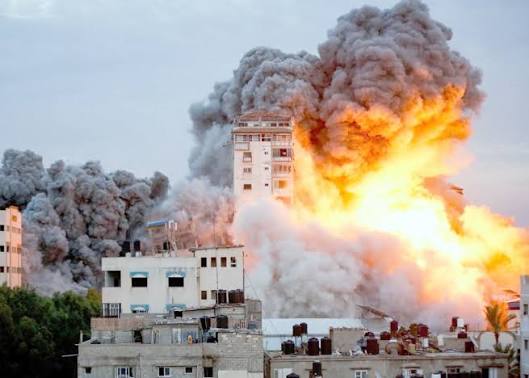 ثلاثة فلسطينيين بينهم طفلان يستشهدون بقصف إسرائيلي غربي غزة