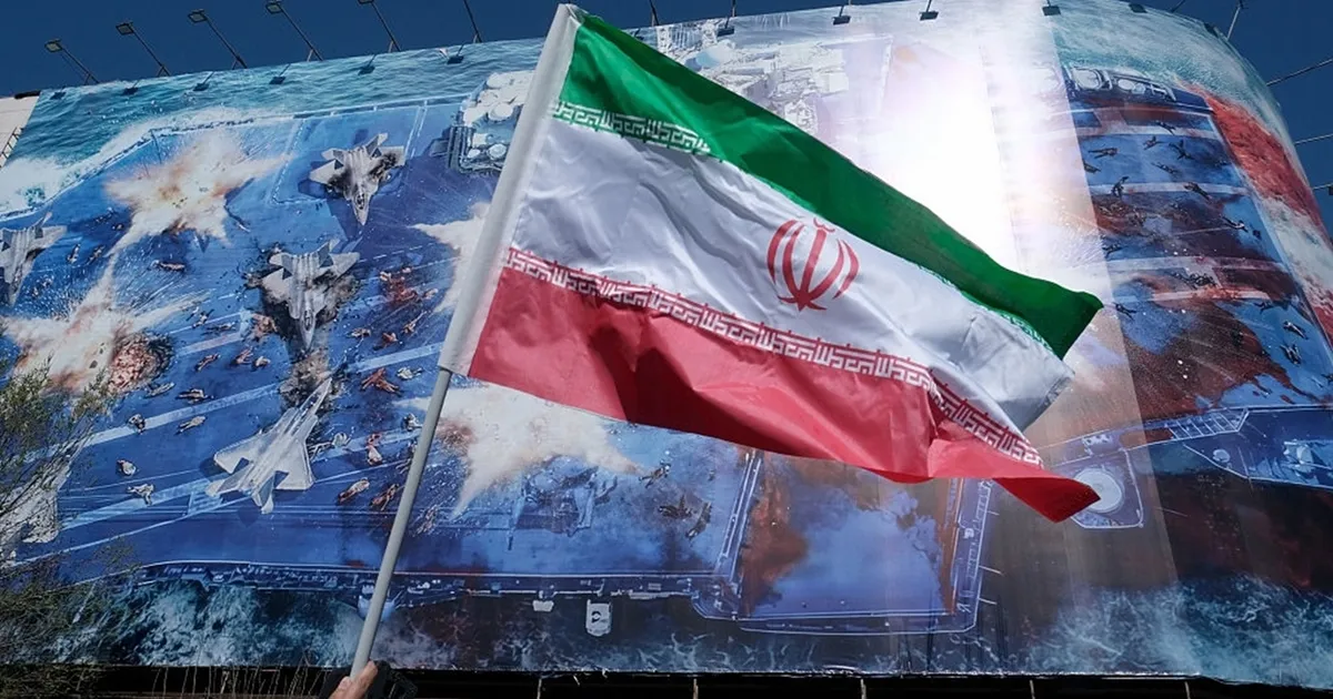 الاقتصاد الإيراني تحت ضغط الحرب والعقوبات.. هل يقترب من الانهيار