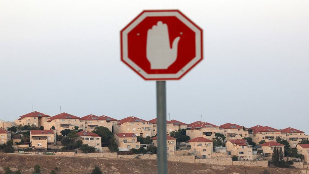 بريطانيا تتهم إسرائيل بالتغاضي عن «تطهير عرقي» في الضفة وتحظر منتجات المستوطنات