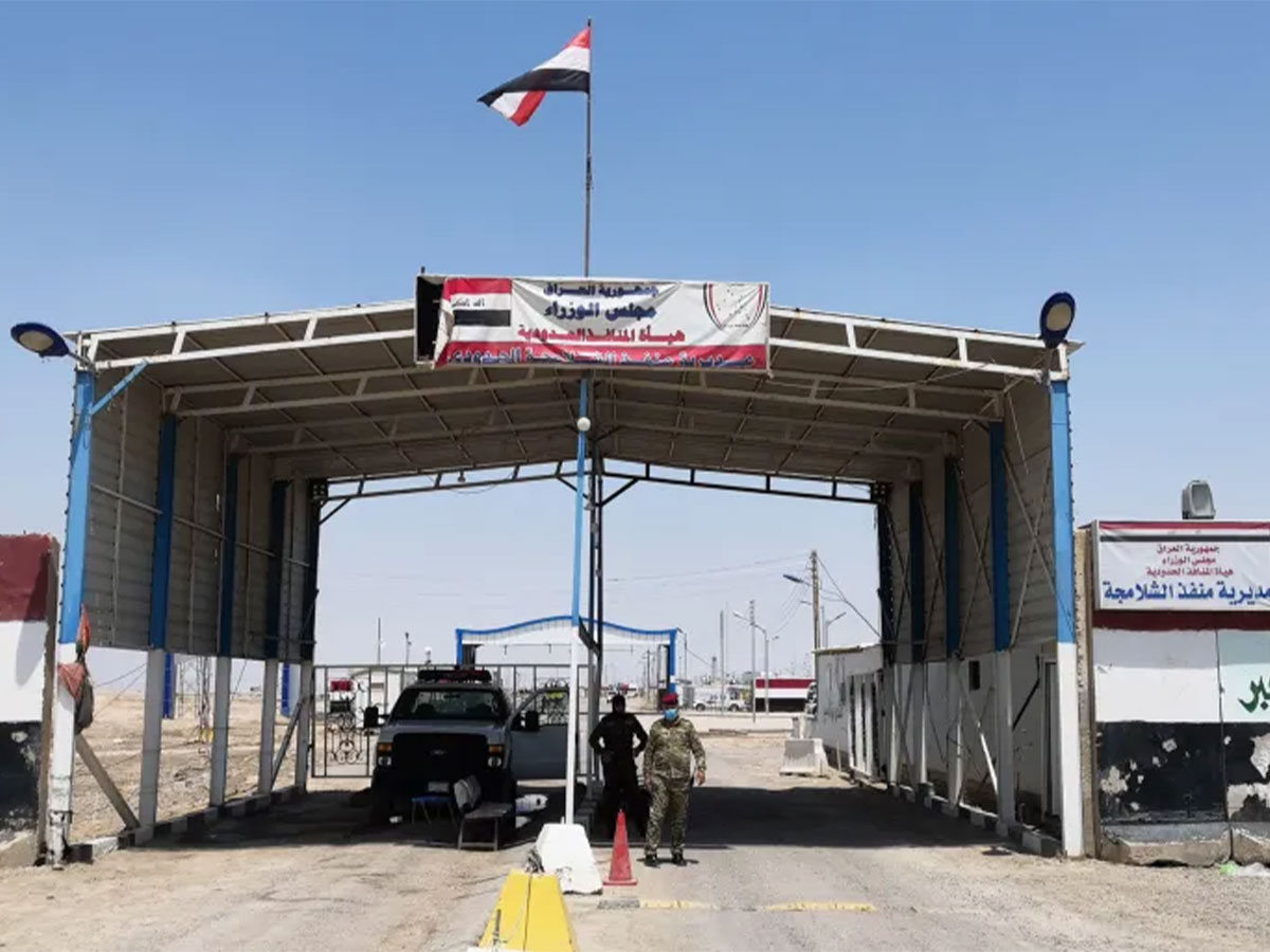 العراق يستأنف حركة المسافرين والتجارة عبر 3 منافذ حدودية مع إيران