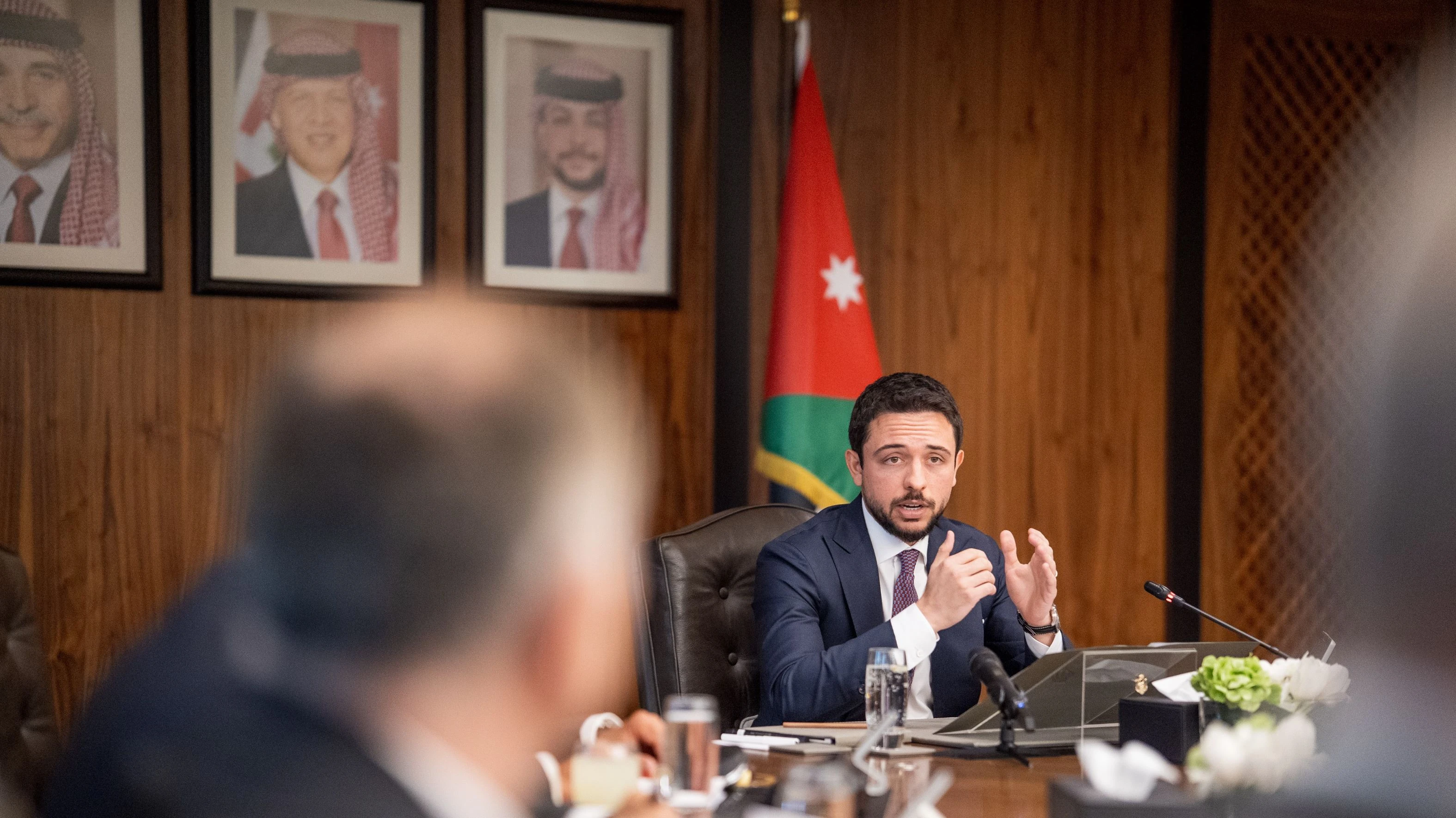 ولي العهد يوجه بتسريع الإجراءات الاقتصادية وتعزيز القطاعات الحيوية