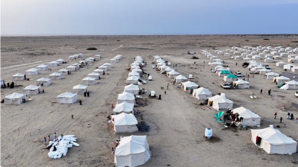 تصاعد القتال غربي اليمن ينزح نحو 130 ألف شخص خلال أسابيع