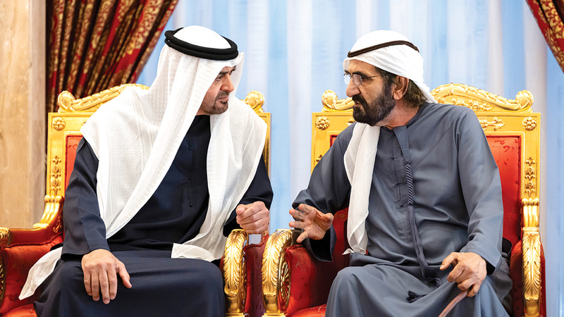 محمد بن زايد وحكام الإمارات يقدمون العزاء في وفاة الشيخ أحمد بن راشد آل مكتوم