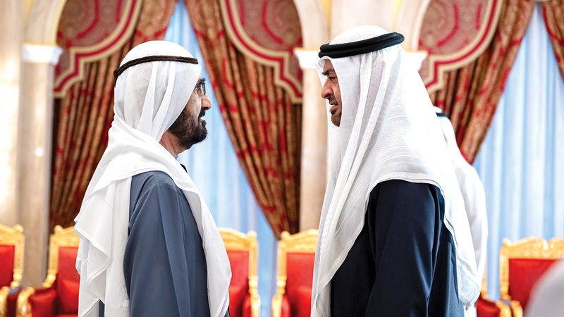 محمد بن زايد وحكام الإمارات يقدمون العزاء في وفاة الشيخ أحمد بن راشد آل مكتوم