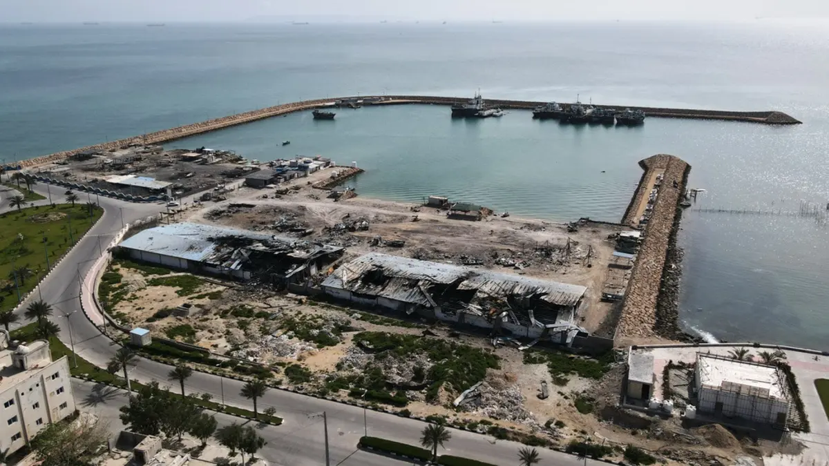 سماع دوي انفجار في قشم وطهران تنفي إجراء محادثات جديدة مع واشنطن