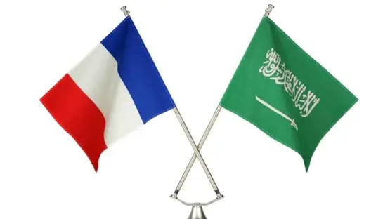 فرنسا والسعودية تبحثان استخدام أصول عسكرية فرنسية لحماية ميناء ينبع النفطي