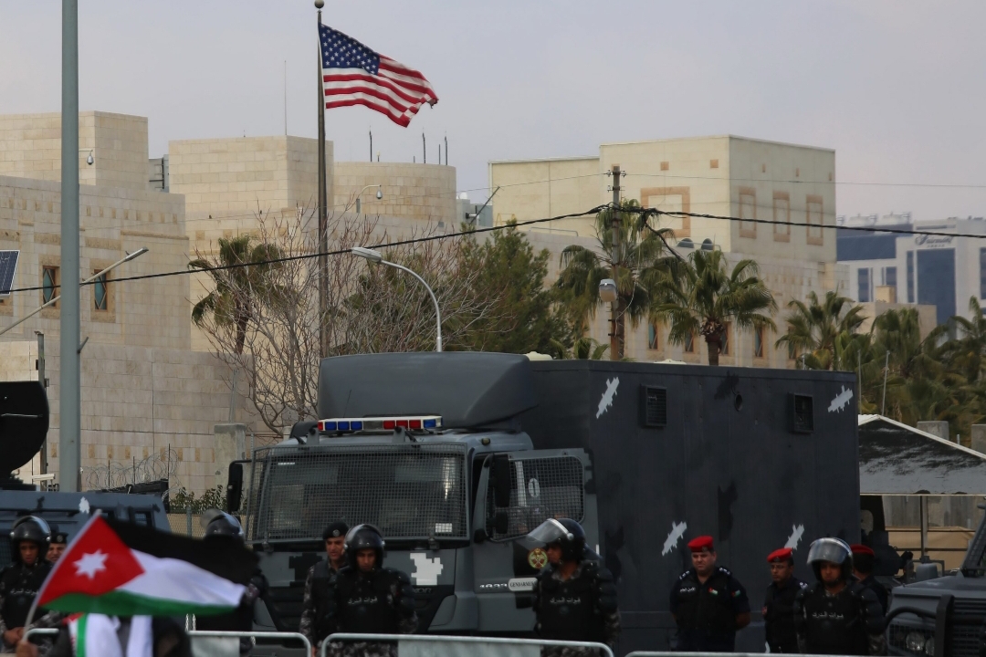 السفارة الأميركية في الأردن تصدر تنبيهاً أمنياً وتدعو للحذر في الشرق الأوسط