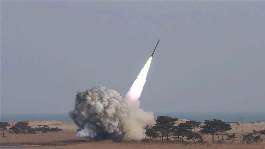 التحالف يعترض صاروخاً باليستياً أُطلق باتجاه الرياض والدفاع المدني يعلن زوال الخطر