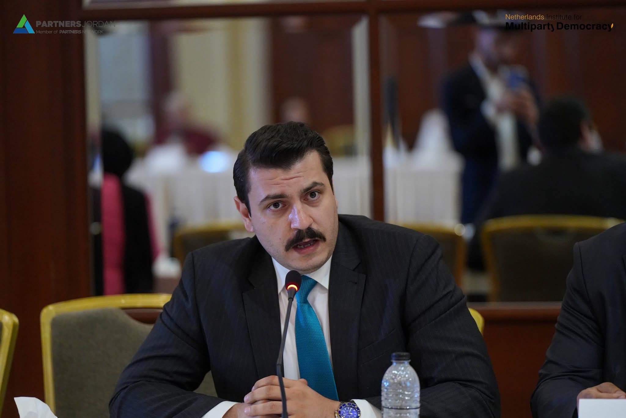 هل تخوض الأحزاب اختبار الديمقراطية تحت قبة البرلمان أم تتجاوزه بالتوافق مجدداً