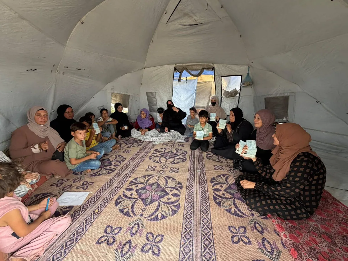 أوضاع مأساوية لـ 43 عائلة سورية في غزة وسط تدمير المنازل وتفاقم المعاناة مع اقتراب الشتاء