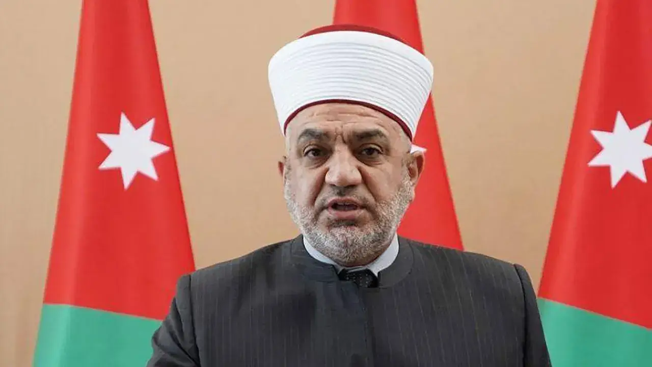 الخلايلة يؤكد أهمية الالتفاف حول مؤسسات الدولة ويرفض الفكر المتطرف لحماية النسيج الوطني الأردني