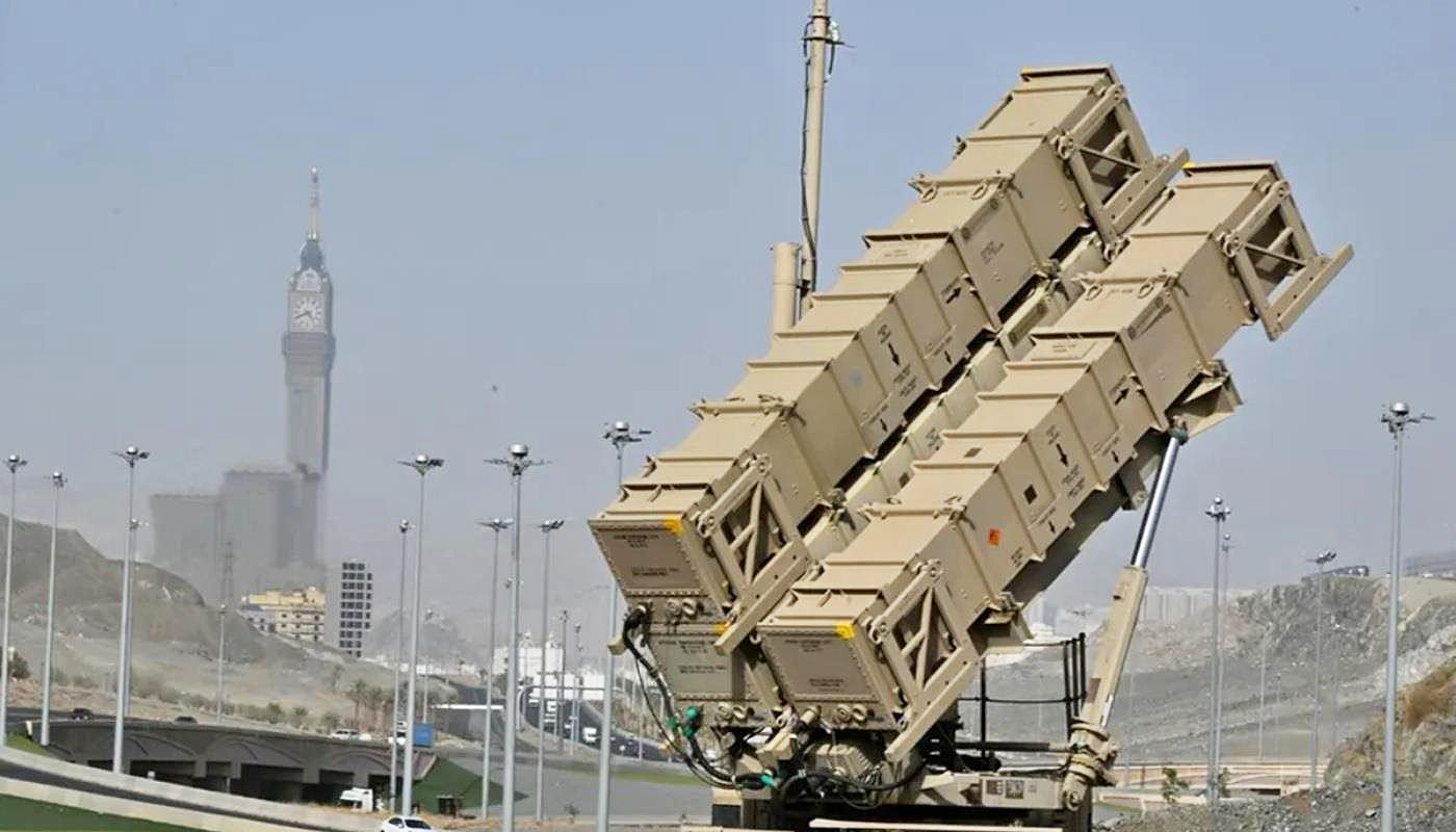 السعودية تعترض صاروخ كروز وطائرة مسيّرة أطلقهما الحوثيون باتجاه مكة والمنطقة الغربية