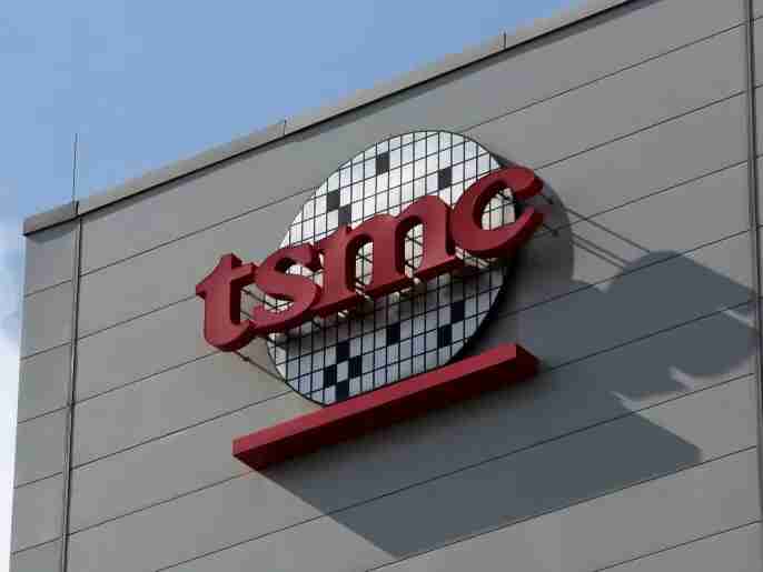 «تي إس إم سي» التايوانية تسجل أرباحاً قياسية مع توقعات بنمو متسارع في 2026