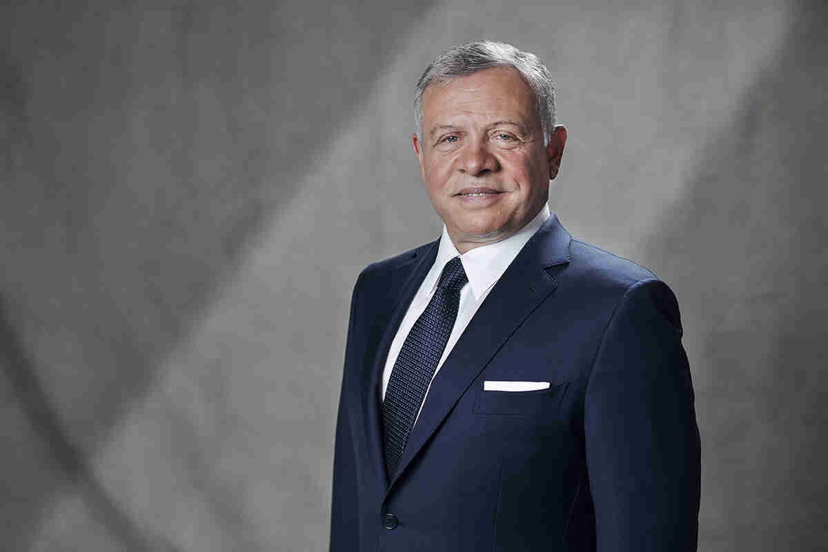 الملك يتلقى برقيات تهنئة بالذكرى السابعة والعشرين ليوم الوفاء والبيعة