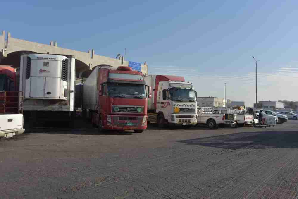 نقابة التخليص تطالب بالتواصل مع سوريا بعد منع دخول الشاحنات الأجنبية