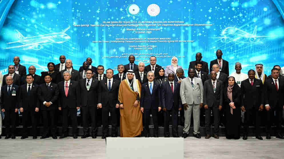وزير النقل يشارك بمؤتمر وزراء النقل في دول منظمة التعاون الاسلامي