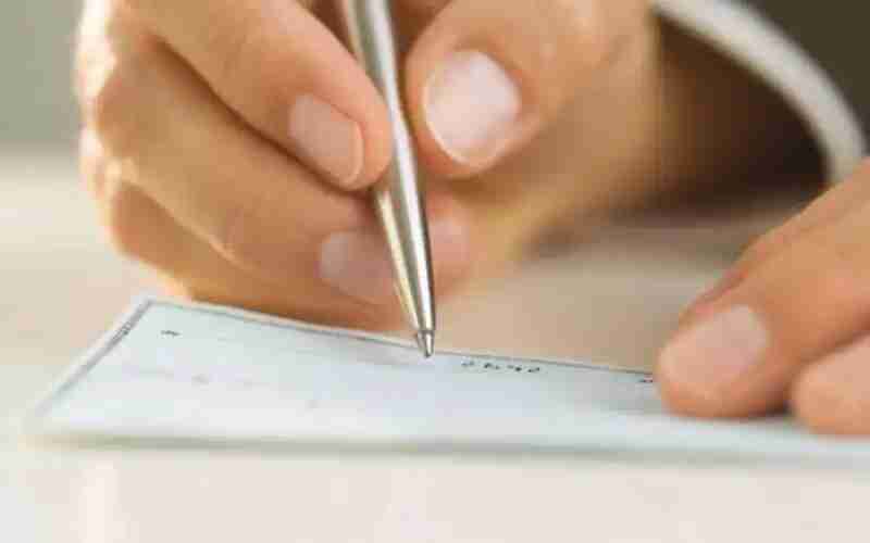 الأردن: 11.4 ألف شيك مرتجع الشهر الماضي بقيمة 65.9 مليون دينار