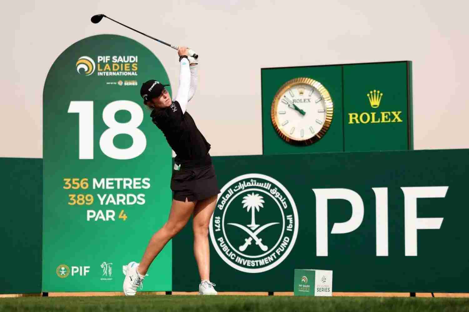 رودز تتصدر السعودية الدولية للسيدات في نادي الرياض للغولف