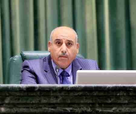 القاضي يؤكد اعتزاز الدولة بالمتقاعدين العسكريين في يوم الوفاء