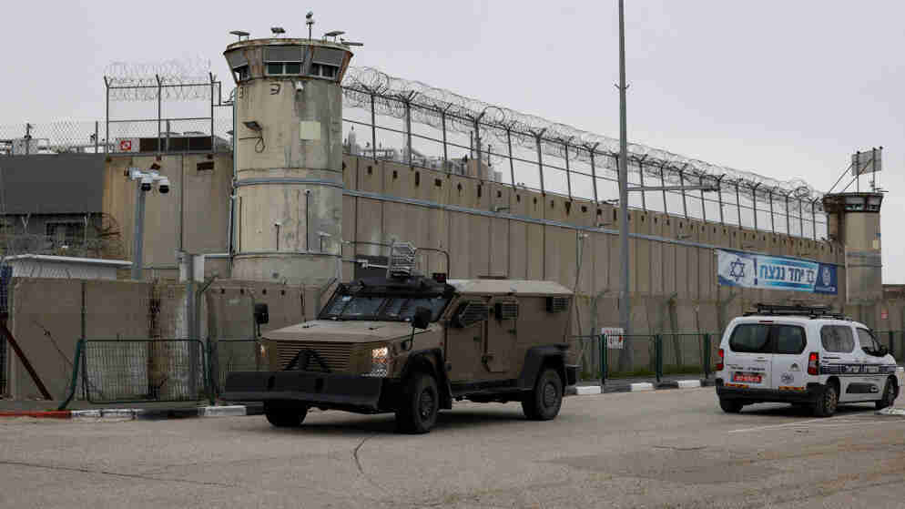 اسرائيل: 1200 مسؤول إسرائيلي سابق يرفضون قانون إعدام الأسرى الفلسطينيين