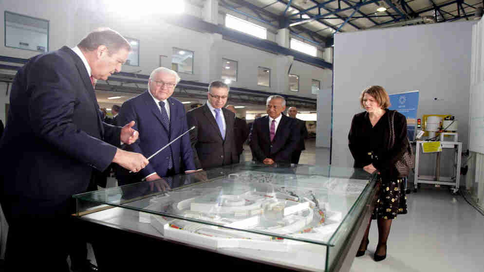 الرئيس الألماني يزور مركز سيسامي لتعزيز البحث العلمي والتعاون الدولي