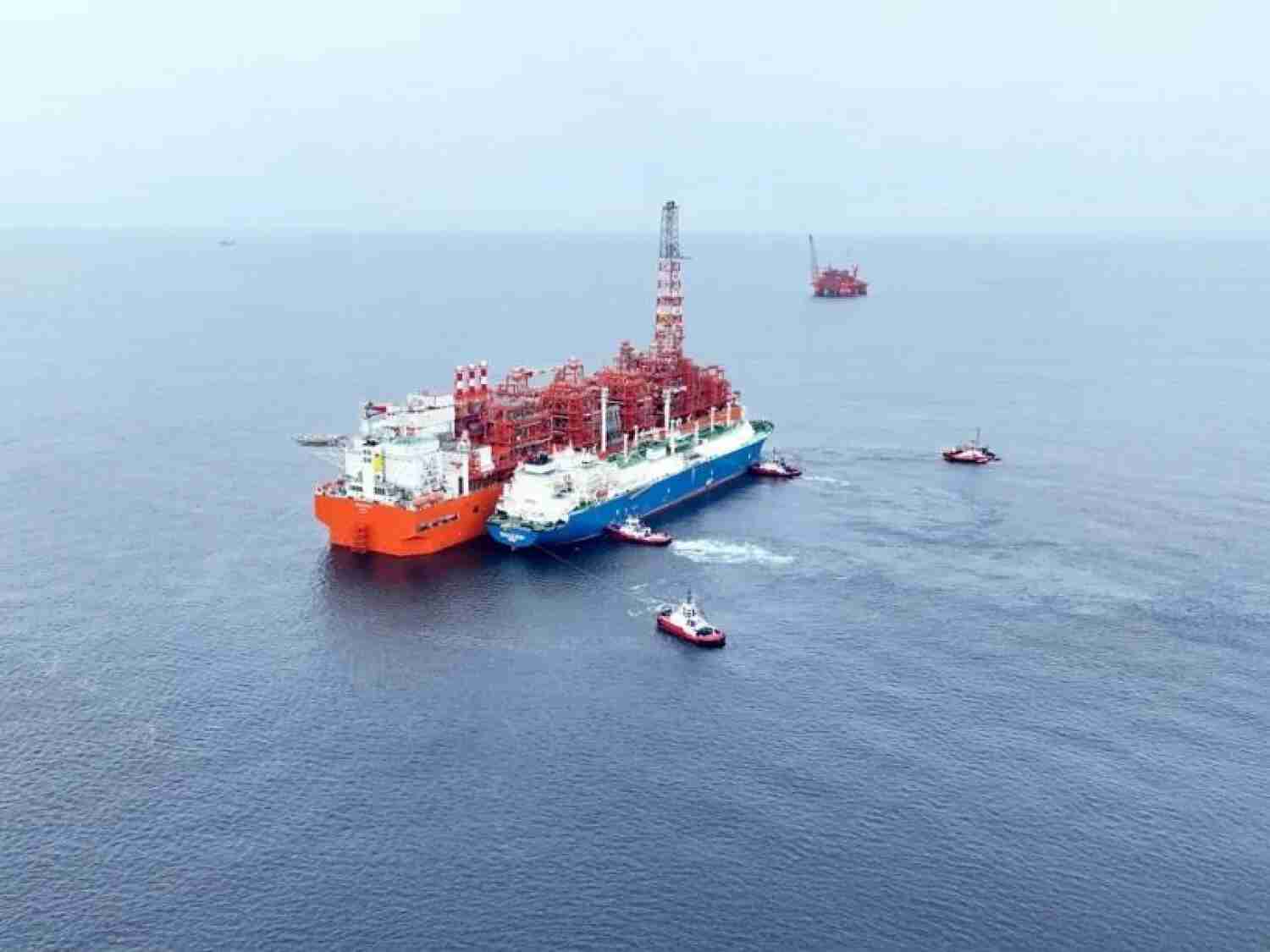 إيني تدرس العودة إلى تجارة النفط والغاز وسط تقلبات الاسواق