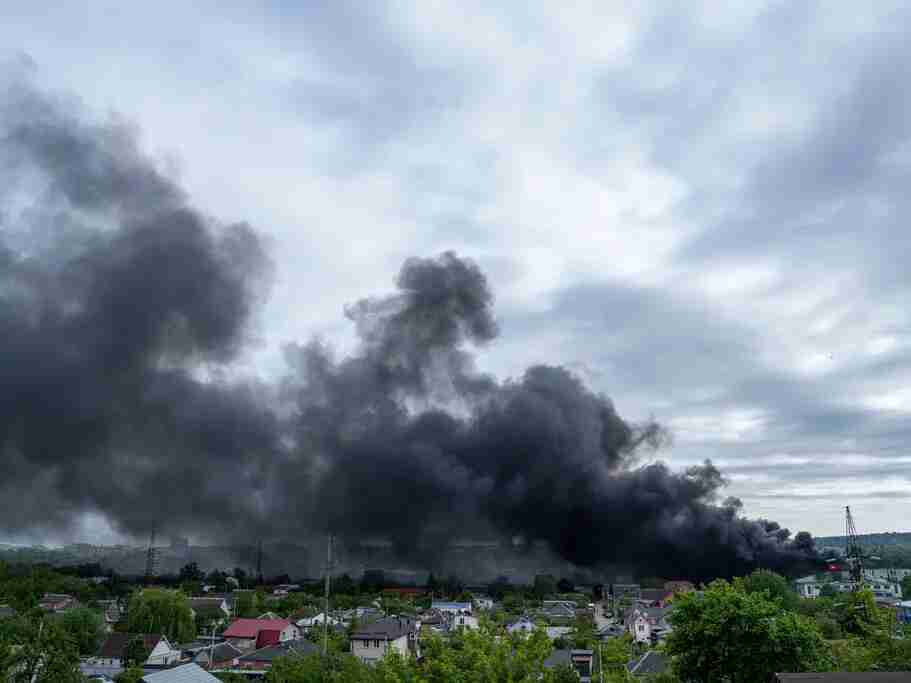 انفجارات في كييف وحالة تأهب قصوى قبل الذكرى السنوية الرابعة للحرب في أوكرانيا