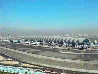 مطارات دبي تعلن استئنافا محدودا للرحلات اعتبارا من مساء الاثنين