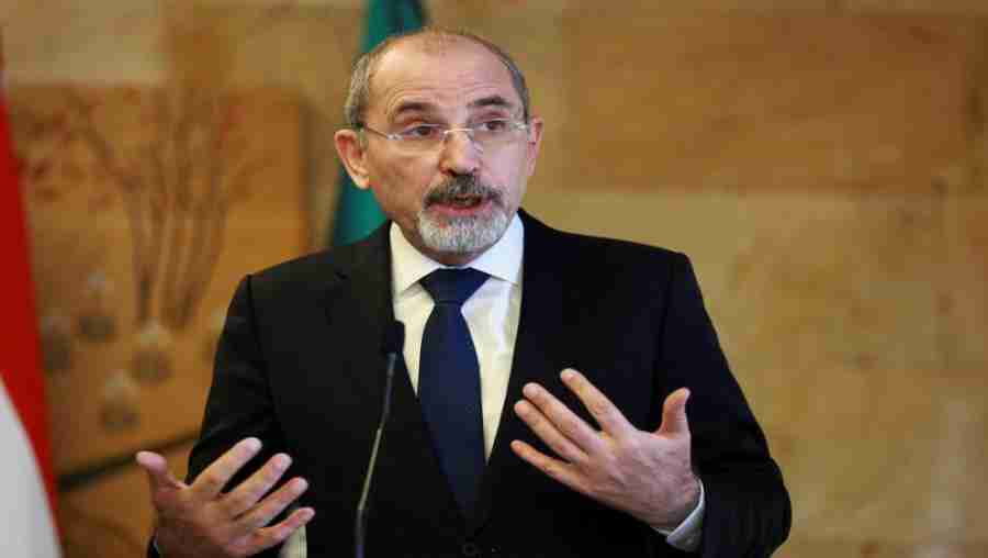 الصفدي يبحث التصعيد الخطير في المنطقة مع نظراء دوليين