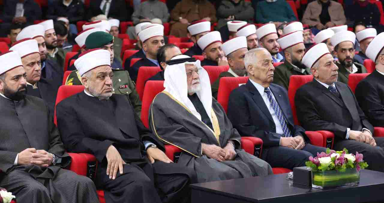 مندوبا عن الملك الأمير علي بن نايف يرعى المجلس العلمي الهاشمي الـ122