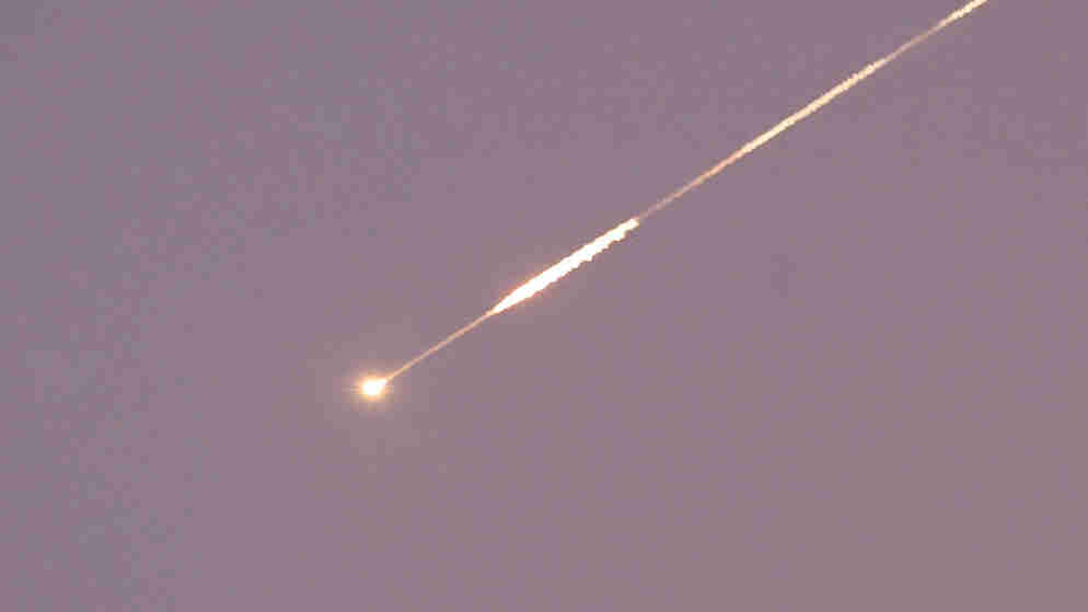 إسرائيل تعلن رصد إطلاق صواريخ من إيران