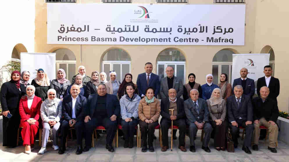 الأميرة بسمة بنت طلال تطلع على مبادرات شبابية في المفرق