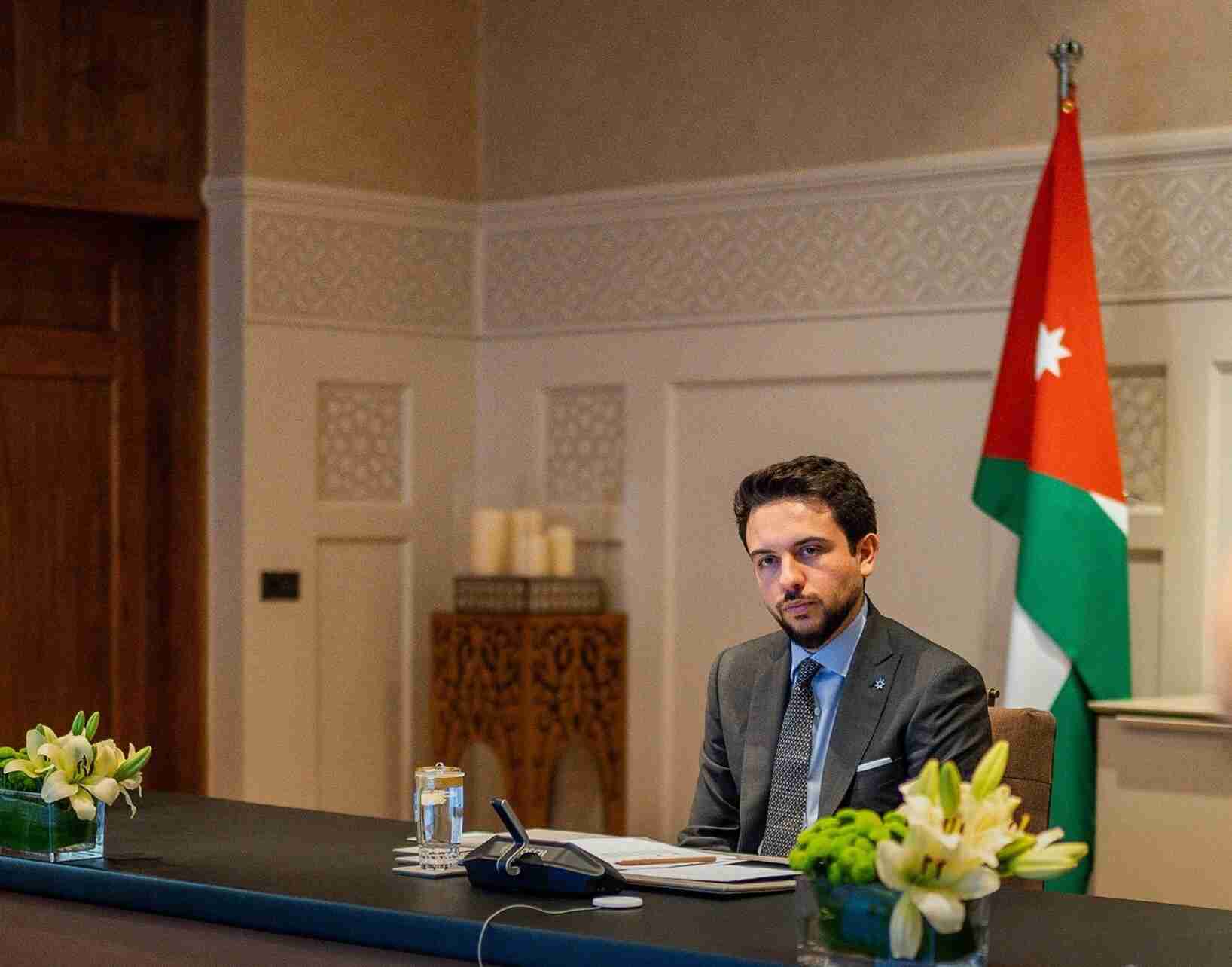 ولي العهد يعزي نظيره الكويتي بعسكريين استشهدوا أثناء أداء الواجب