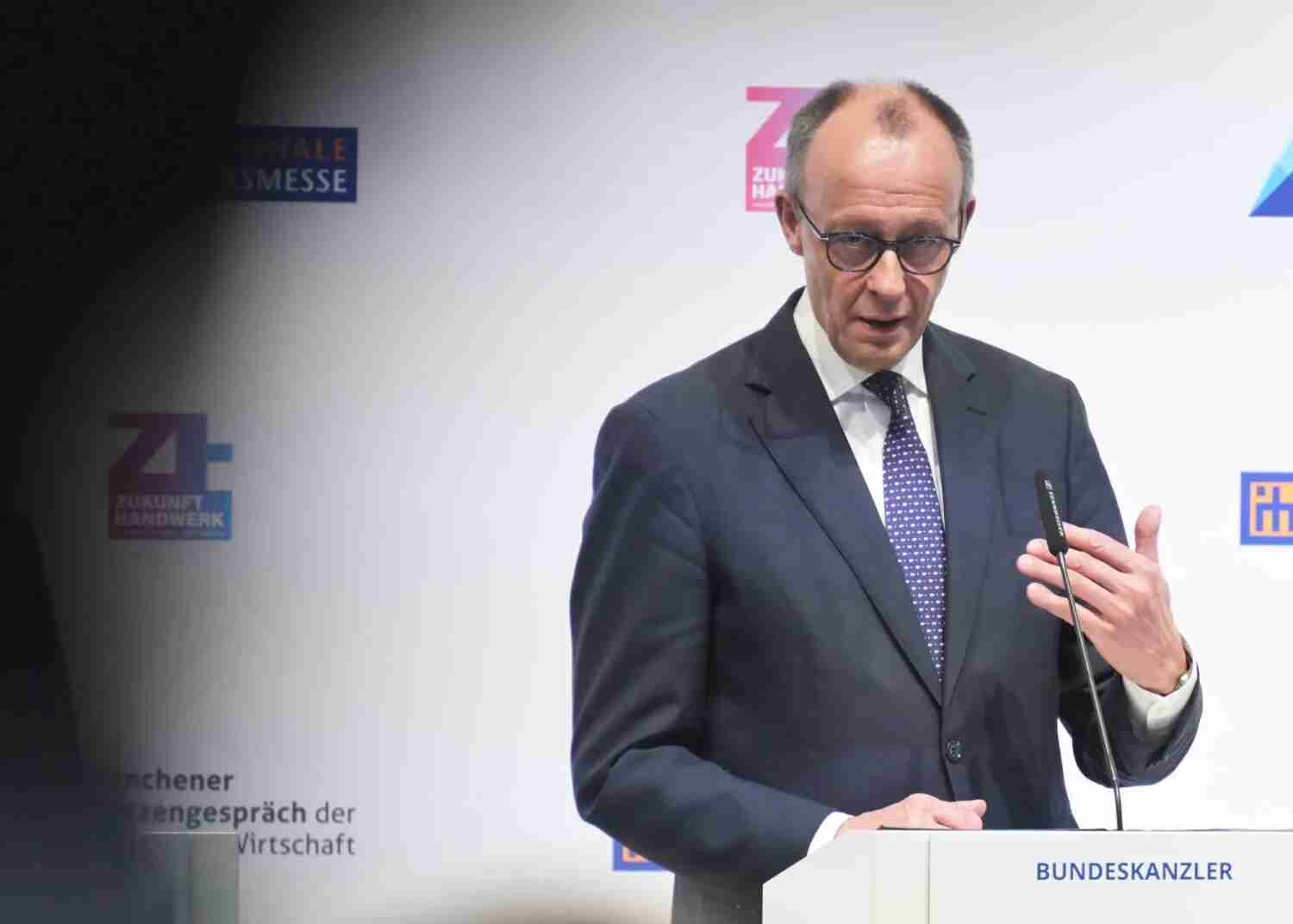 ميرتس: إيران مركز للإرهاب الدولي ينبغي إغلاقه