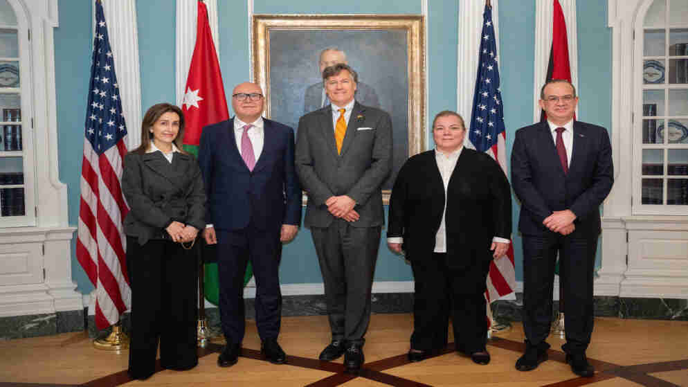 وفد وزاري يناقش في واشنطن الفرص الاستثمارية في قطاع الطاقة