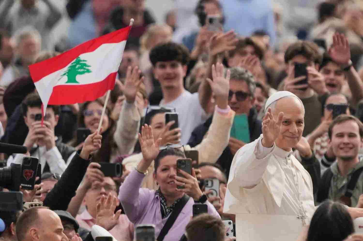 البابا ليو يأسف لمقتل مدنيين وأطفال في حرب إيران