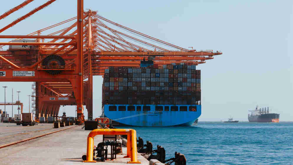 الأردن يدين الاعتداء الإيراني على ميناء صلالة في عُمان بطائرات مسيّرة