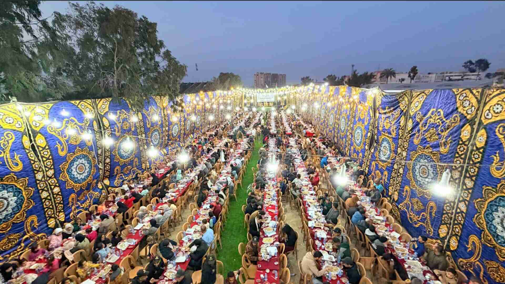 الخيرية الهاشمية والحملة الأردنية تنظمان أكبر إفطار جماعي جنوب قطاع غزة