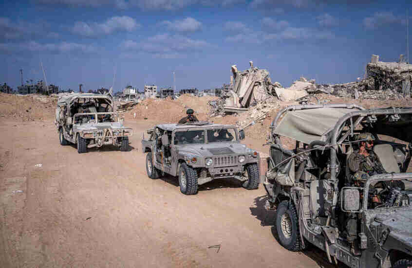 الجيش الإسرائيلي يعزز قواته في لبنان ويواصل عملية برية محدودة ضد حزب الله