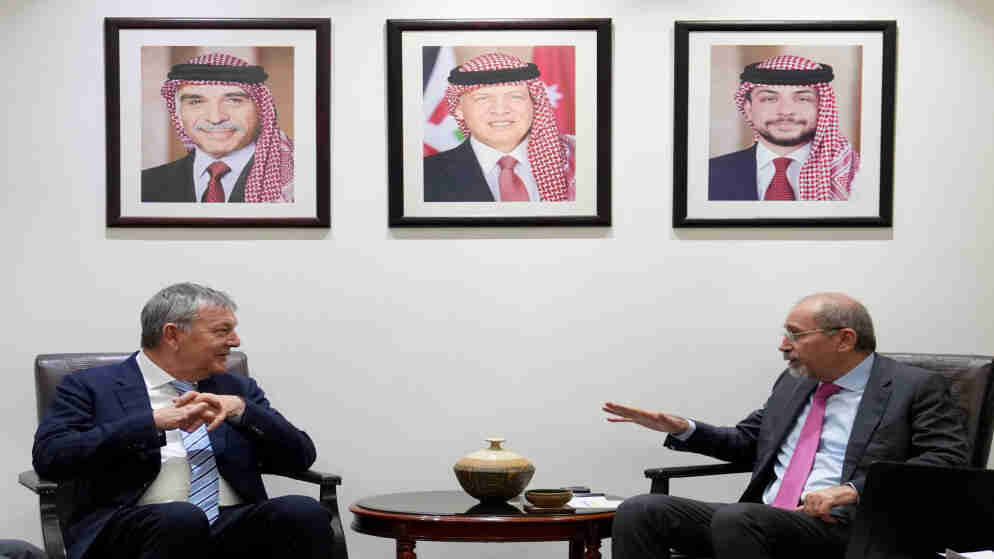 الصفدي يشيد بالدور الإنساني للأونروا في غزة