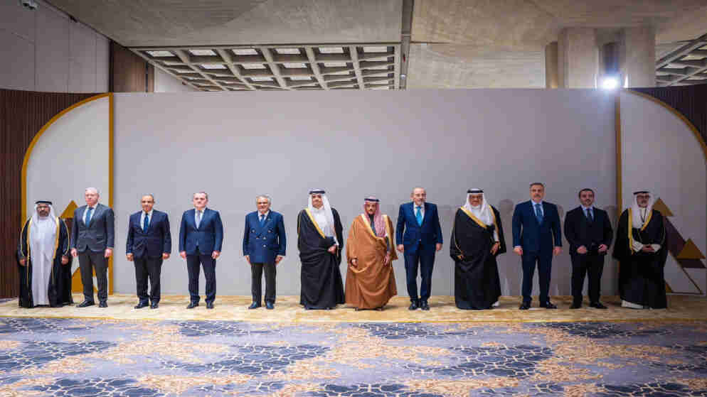 وزير الخارجية السعودي: إيران تتمادى في الاعتداء على جيرانها وتطلب تضامنا