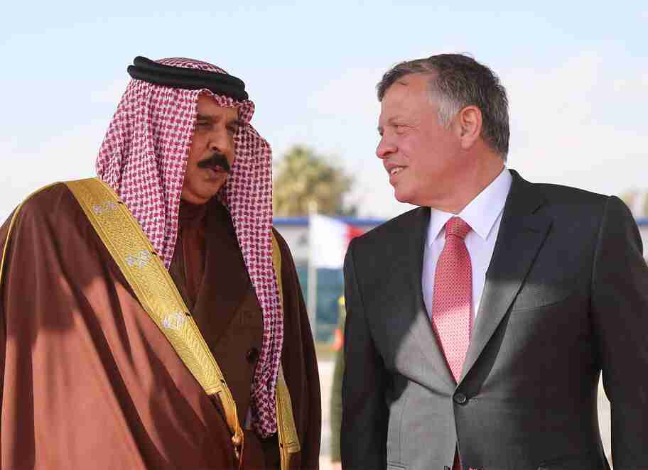 الملك والعاهل البحريني يتبادلان التهاني هاتفيا بمناسبة عيد الفطر