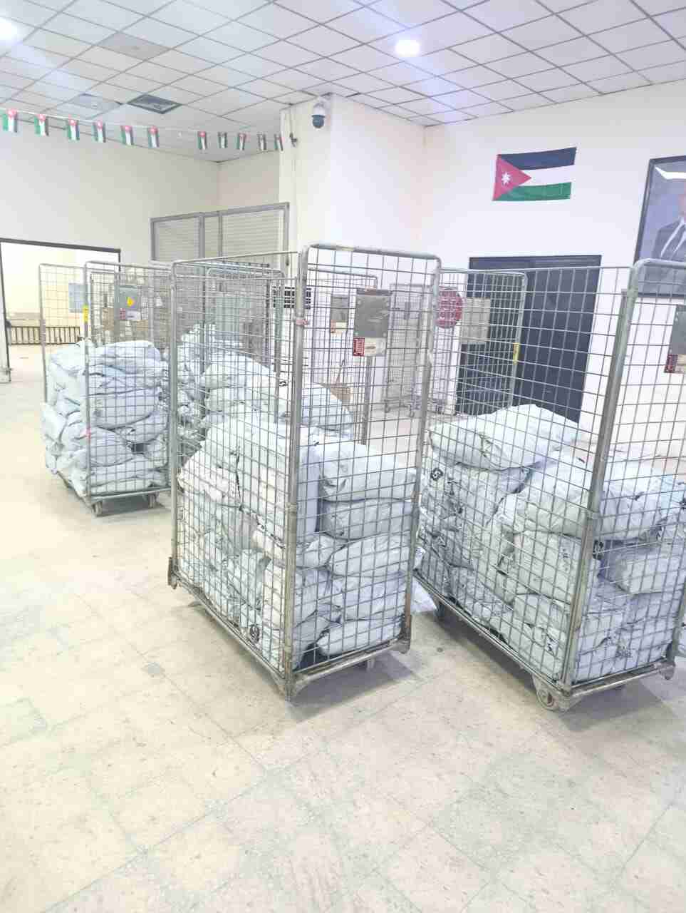 البريد الأردني: وصول طرود التجارة الإلكترونية إلى الأردن عبر المنافذ البرية