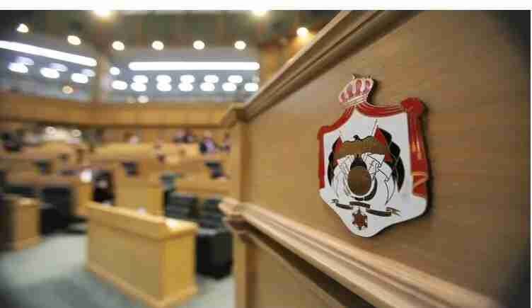 الطاقة النيابية: إجراءات صارمة بحق محطات تمتنع عن بيع المحروقات