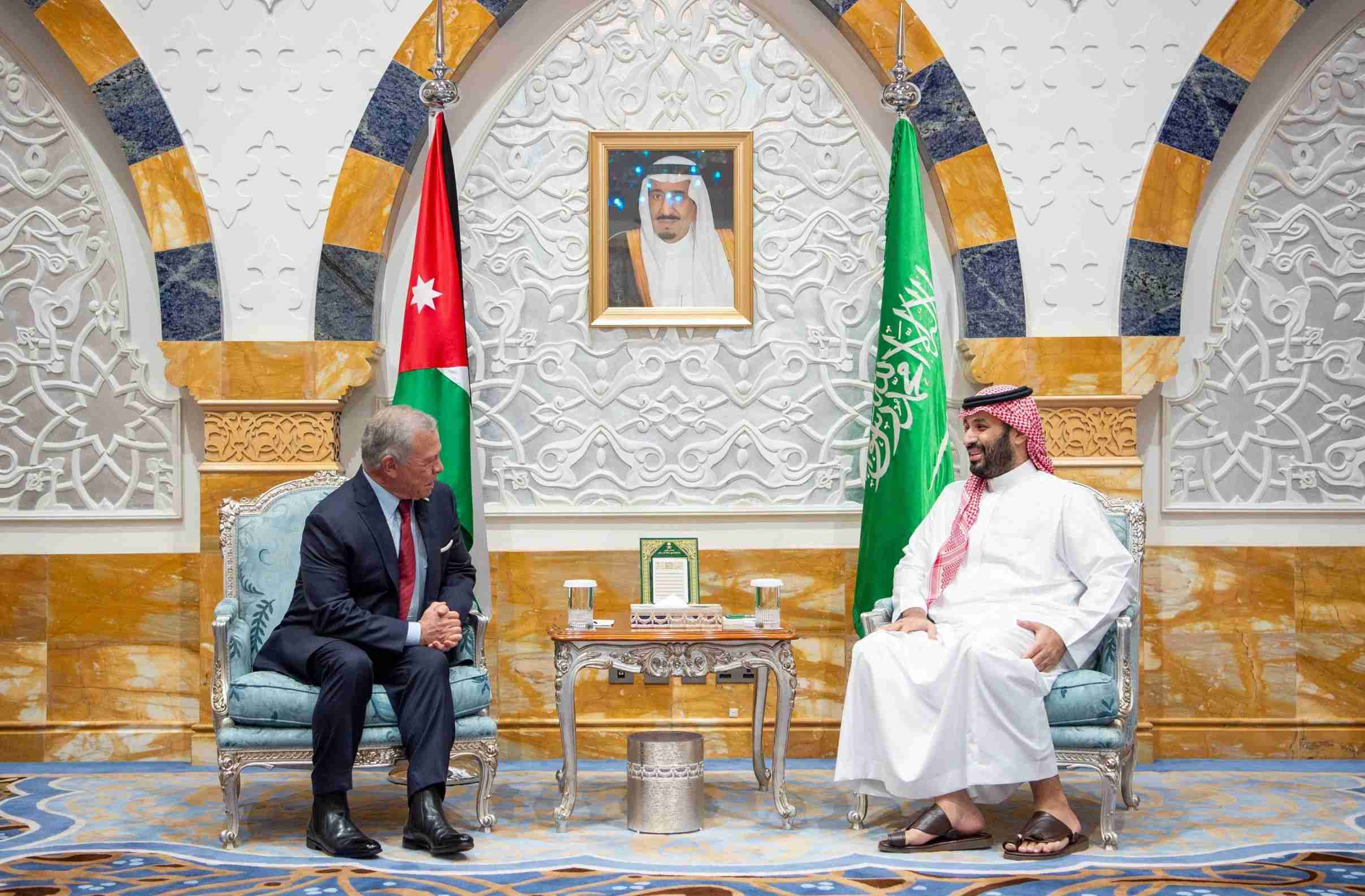 الملك وولي العهد السعودي يبحثان تداعيات التطورات الإقليمية على أمن المنطقة والعالم