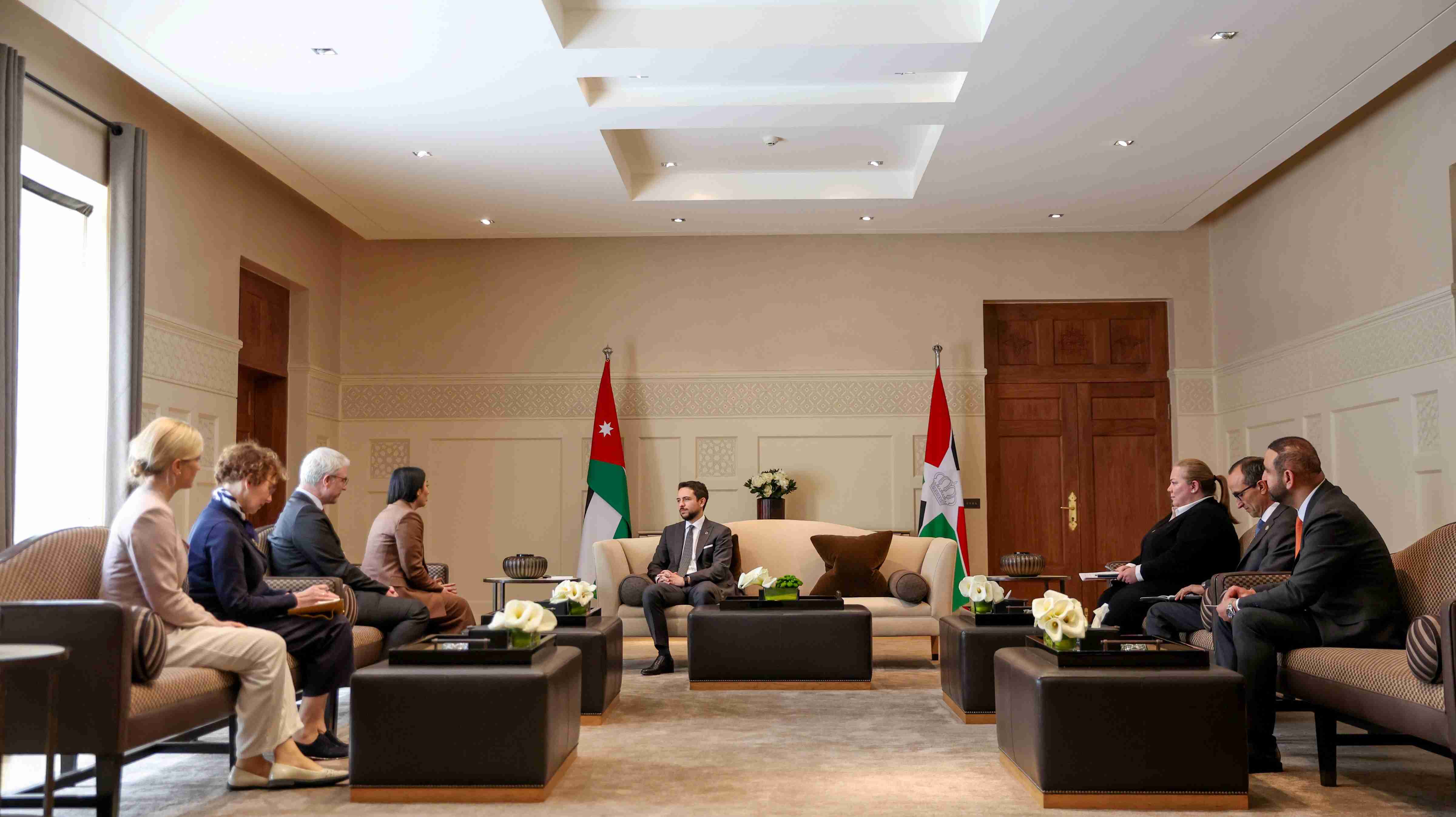 ولي العهد يؤكد أهمية دعم ألمانيا لمشاريع وطنية