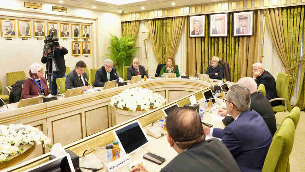 وزير النقل: حريصون على دعم قطاع النقل لمواجهة تداعيات الأزمات الإقليمية